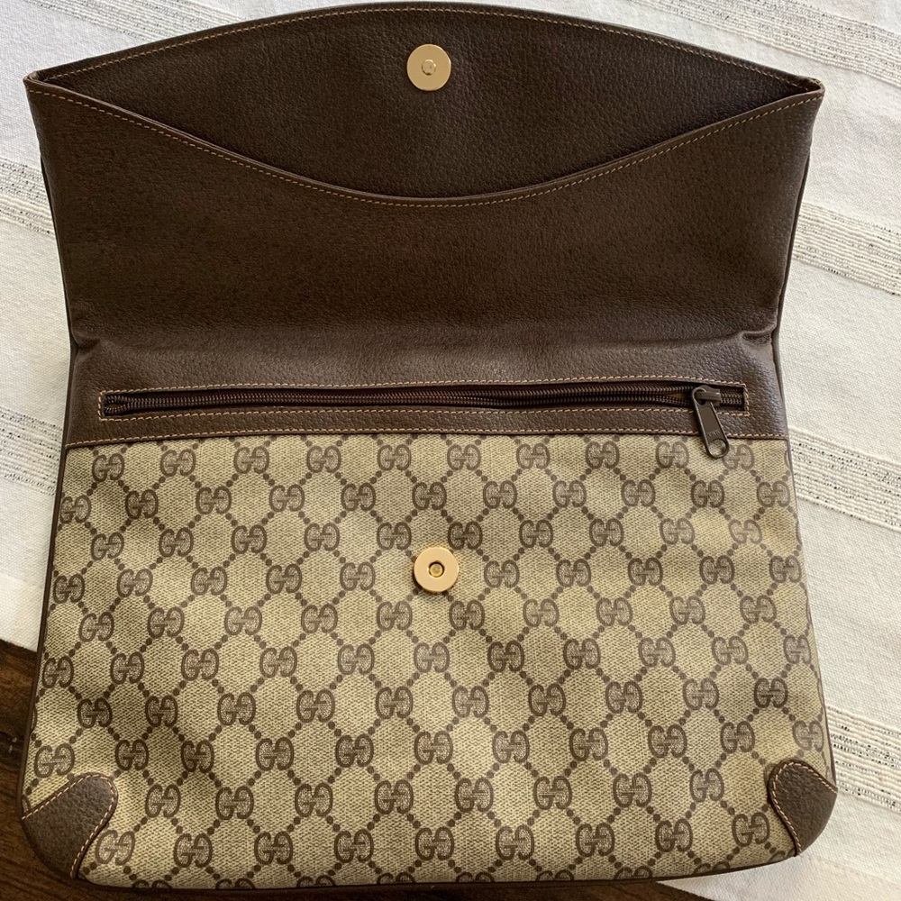 Authentic Gucci pouch - Picture 3 of 7